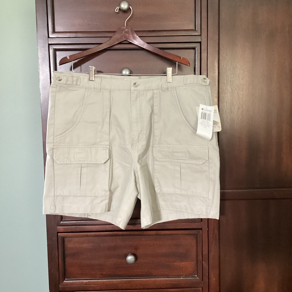 Columbia Large Mouth II Cargo Short Khaki Tan 40 NWTS Fossil